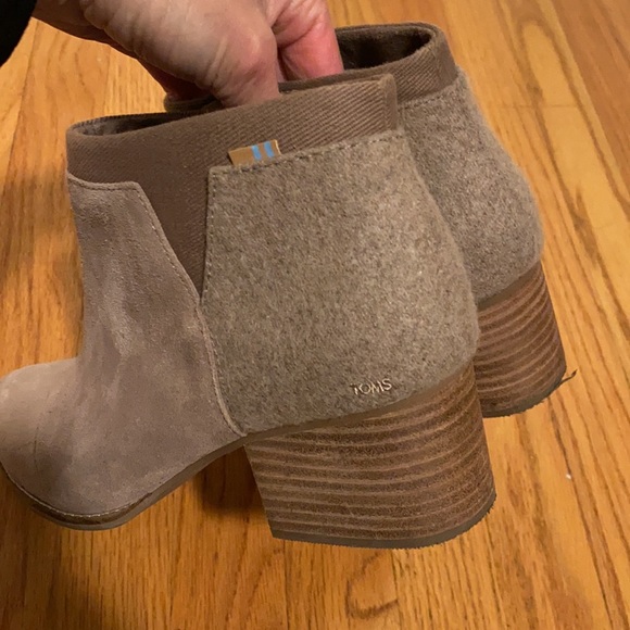 Toms Taupe Beige Booties - Picture 3 of 5